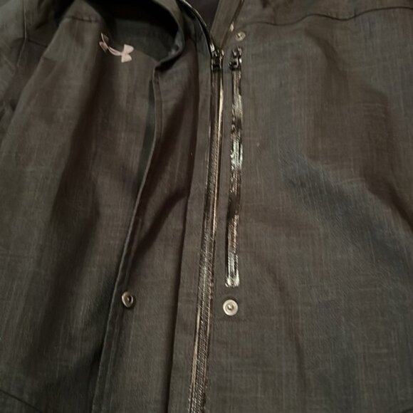 UNDER ARMOUR 3XL JACKET with hood, never worn. - Picture 7 of 11